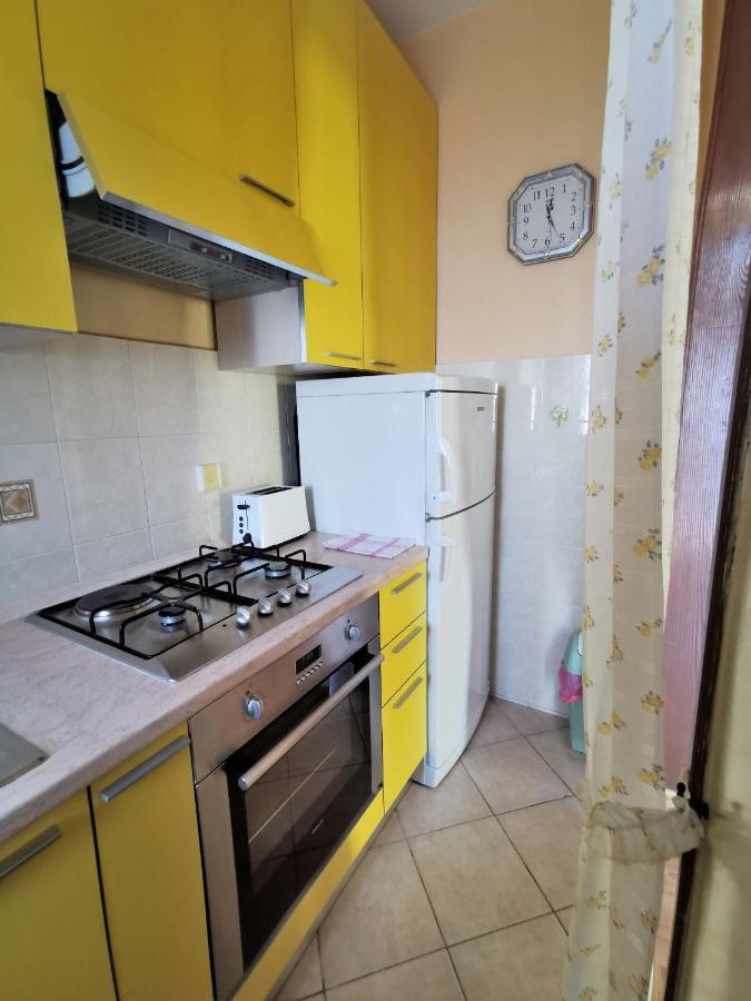Apartment Delost Laurana Esterno foto